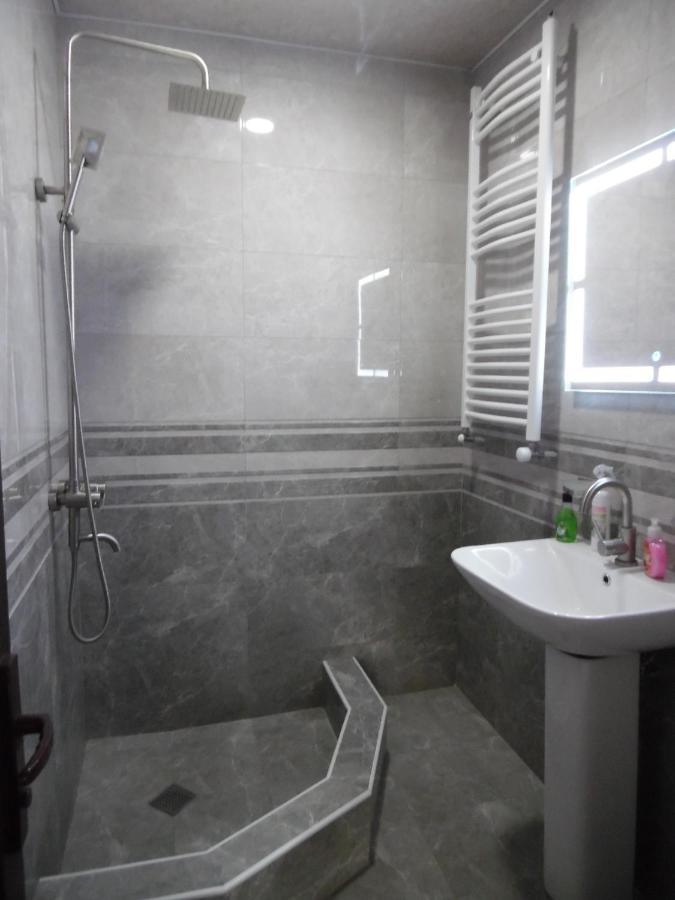 Guest House Tamta คัซเบกี ภายนอก รูปภาพ