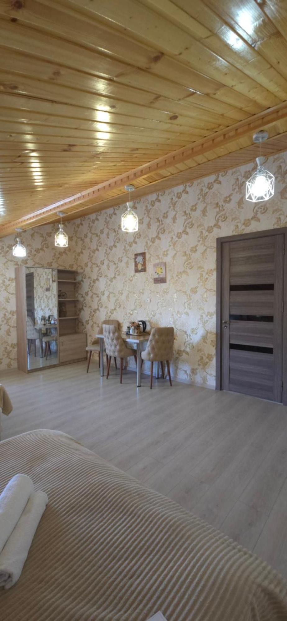 Guest House Tamta คัซเบกี ภายนอก รูปภาพ